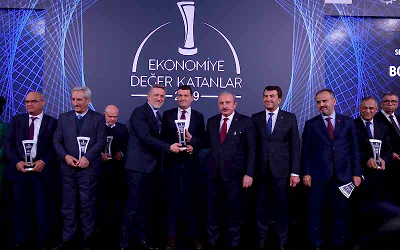 Ekonomiye Değer Katanlar Ödül Töreni'nden İki Ödülle Ayrıldık!